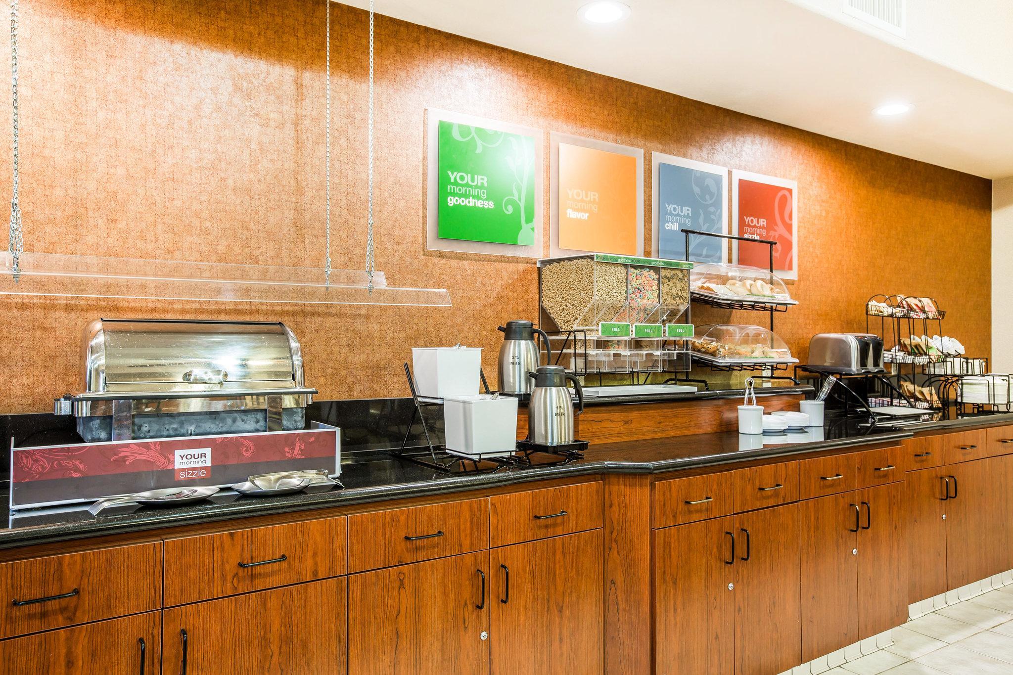 Comfort Inn & Suites Galt - Lodi North Ngoại thất bức ảnh